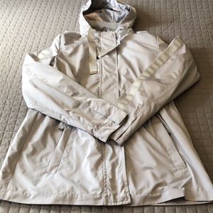 Like NEW- 💨 Johnston & Murphy Lightweight Windbreaker
